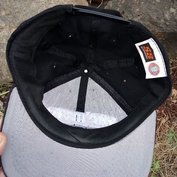 Vintage North Carolina Tar Heels Two Tone Snap Back Hat - Picture 6 of 7